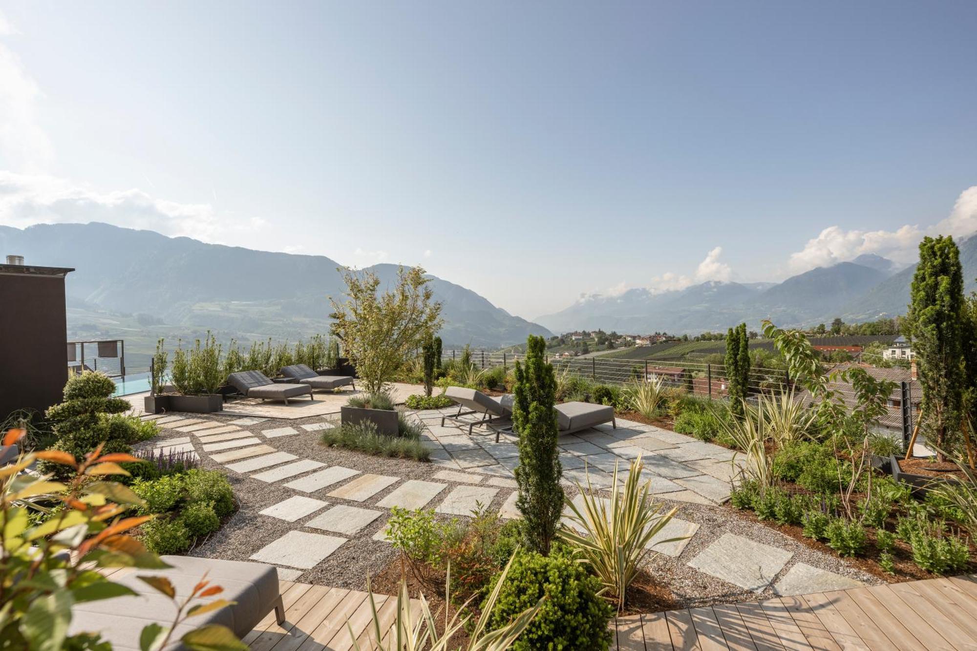 Landsitz Stroblhof Hotel Tirolo Exterior photo